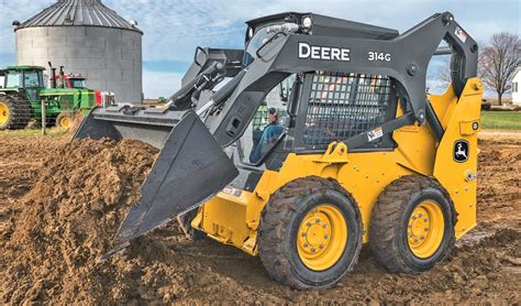 SKID STEERS 